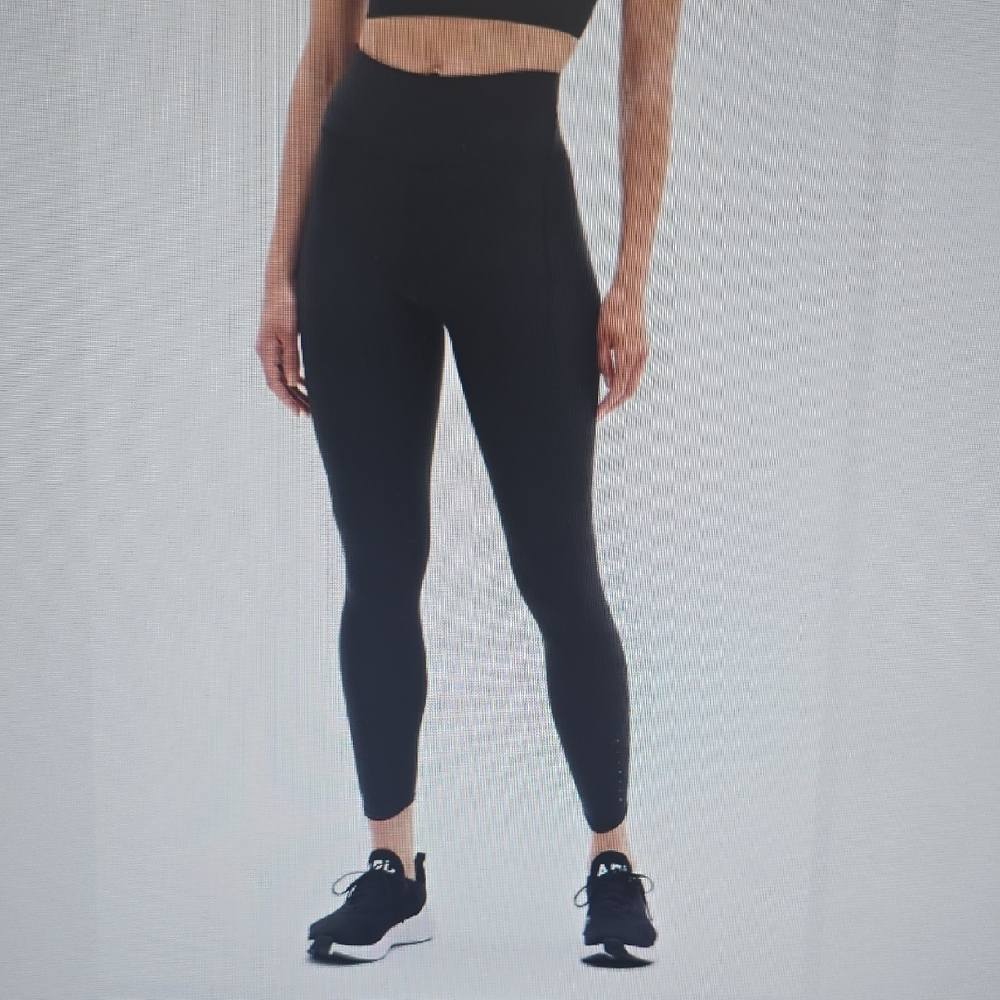 NWT Athleta Black High-Rise Leggings